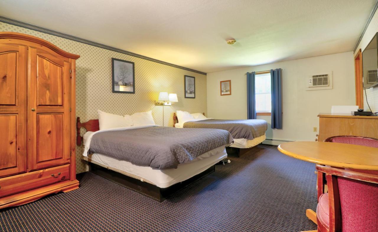 The Villager Motel Bartlett Chambre photo