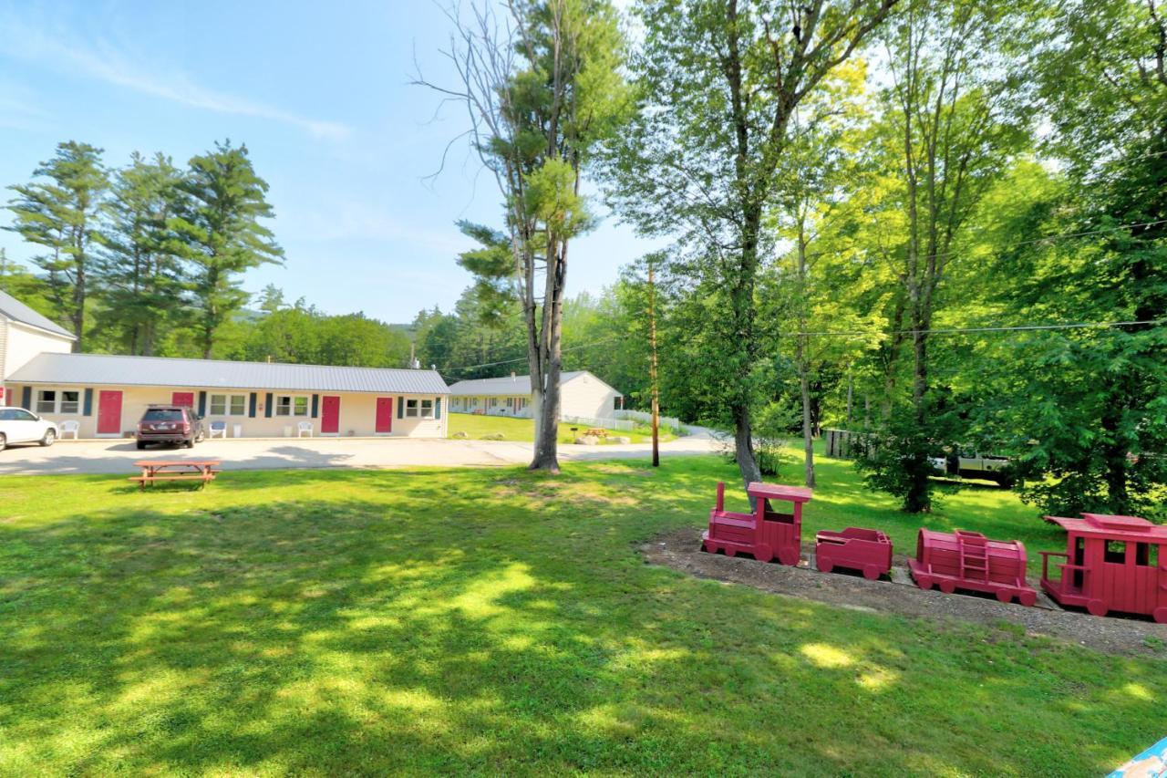 The Villager Motel Bartlett Extérieur photo