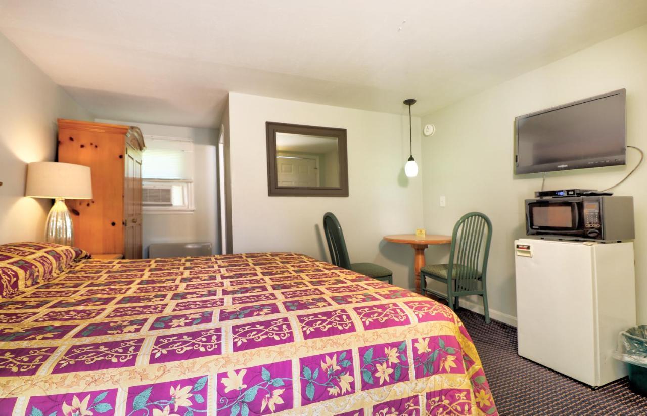 The Villager Motel Bartlett Extérieur photo