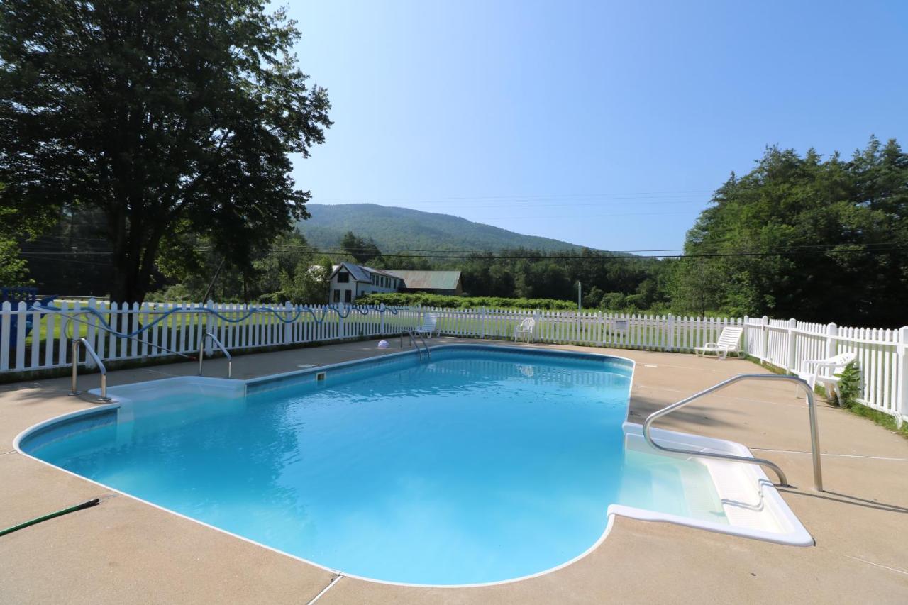 The Villager Motel Bartlett Extérieur photo